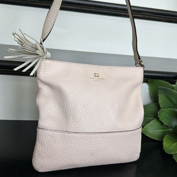 Kate Spade genuine leather Crossbody shoulder handbag purse, like new neutral - Picture 1 of 8